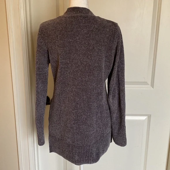 2 piece bundle- Isaac Mizrahi Cardigan Sweaters. Size XS. Grey/Teal. - Picture 6 of 11